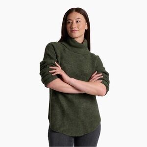 Kohl Cozy Dark Green Turtleneck Sweater